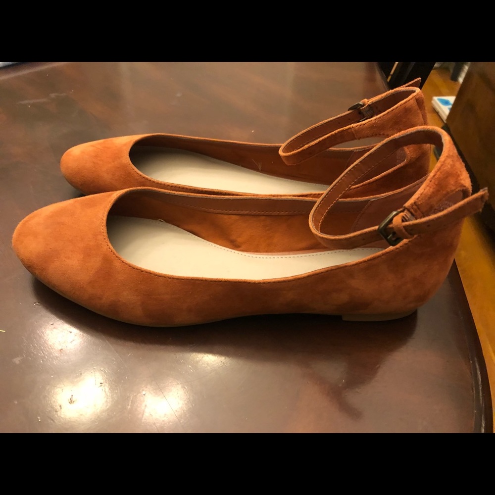 Rust suede Treasure and Bond flats